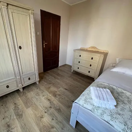 Cozy Apartment Close To Gdansk & Airport Екстер'єр фото